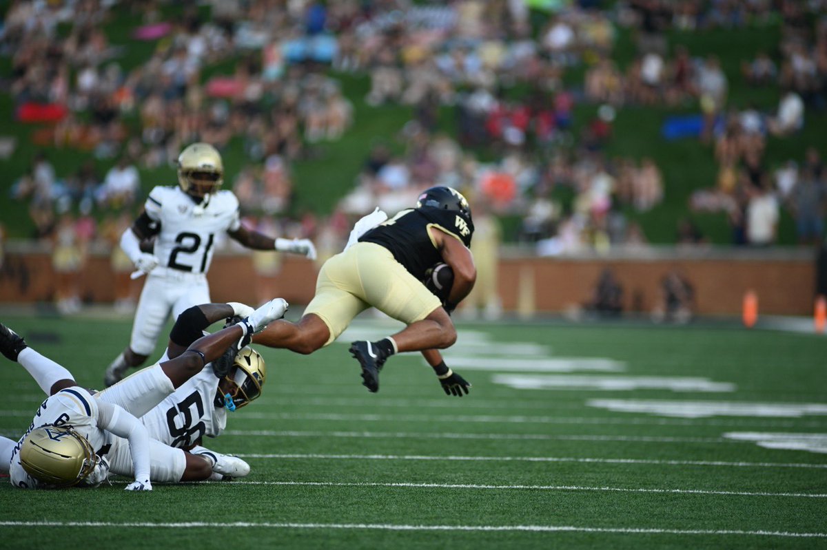 PGLoveSports's tweet photo. FINAL. 🏈🔥

The Demon Deacons open the season with a WIN, dominating Akron 38–16!

Next stop: Purdue. 👀

#GoDeacs #ACC #WakeForest #CollegeFootball #Gameday https://t.co/bfzyUAGXym
