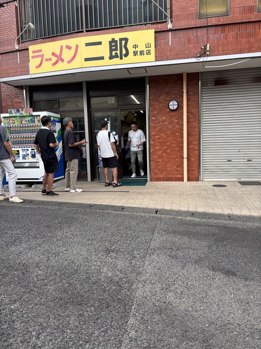 outstanding_55's tweet photo. また来���しまった、、、 https://t.co/luRhxp53RP