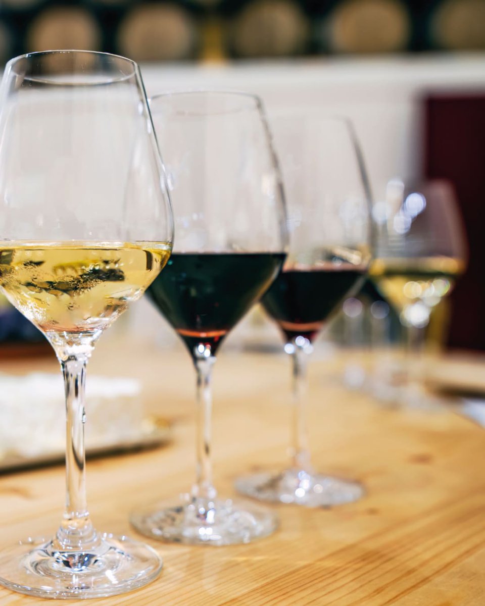 Kari_Chunchita's tweet photo. Explore France through its flavors. Riverside chefs source fresh ingredients daily from local producers, pairing exceptional onboard dining with the Rhône or Danube’s finest wine regions. Ask your Virtuoso Travel Advisor for culinary https://t.co/eVh0LAQZ1W
