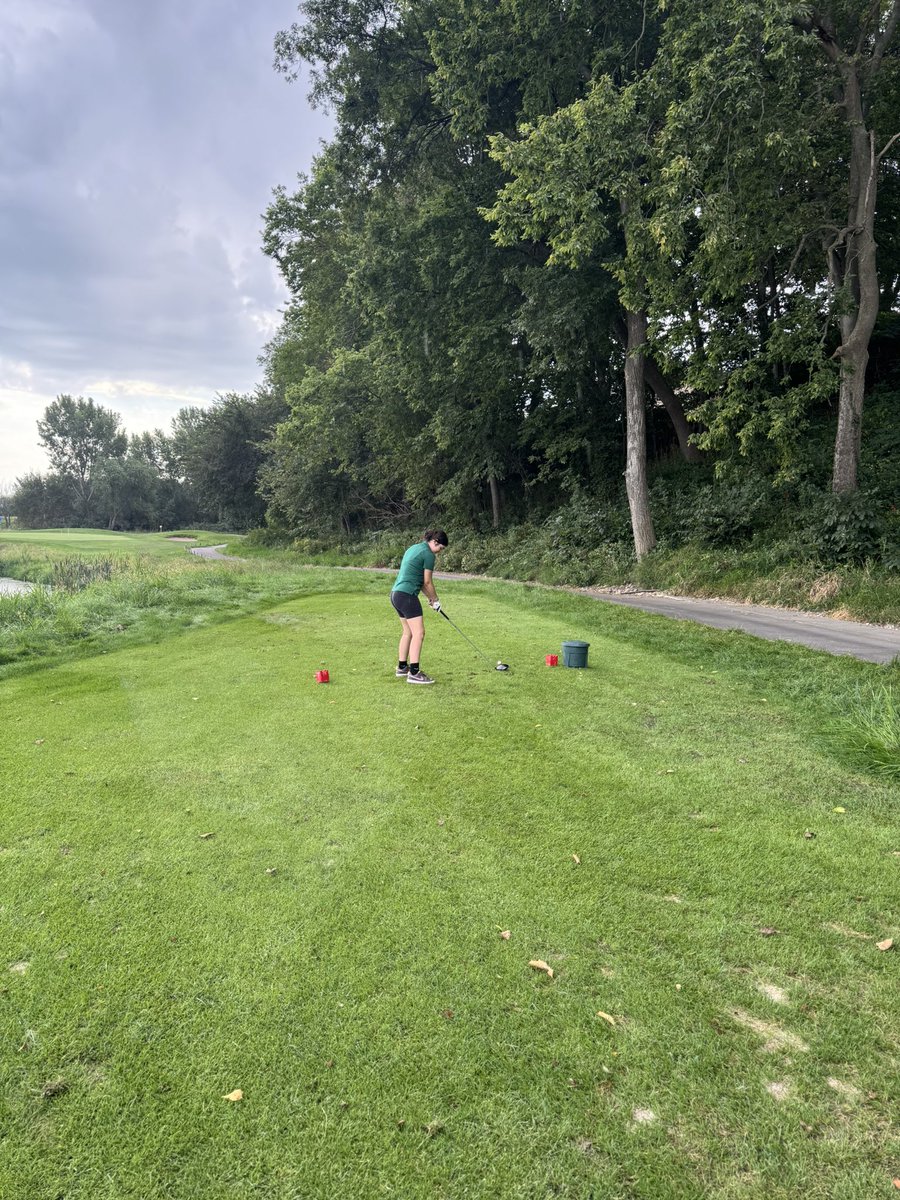 obryangirlsgolf's tweet photo. Bears stayed hot all day at the Chieftain Cup Invite!

#GOBEARS https://t.co/auAmbw5ZE1