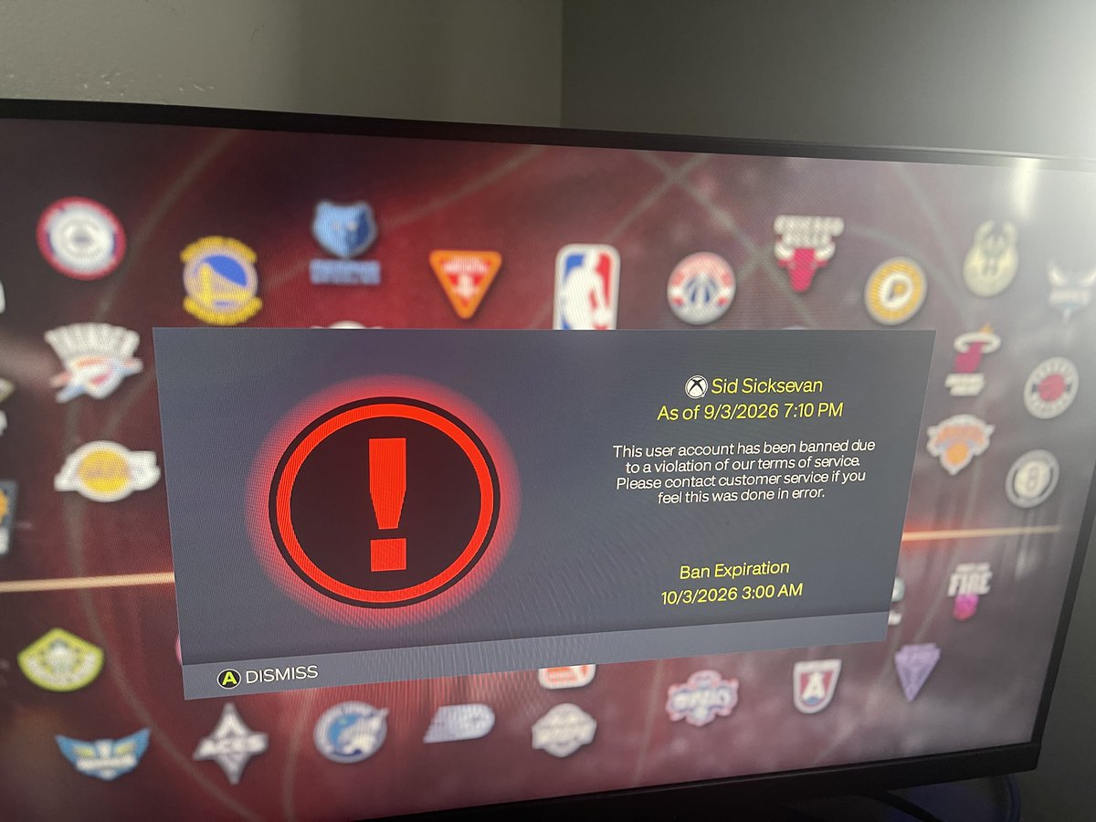 SidsickSevan's tweet photo. I just got banned for a month and i have never cheated this game ever in my life. Why am i getting banned. I despise cheating and would never do it. https://t.co/0z3UFbzdK9