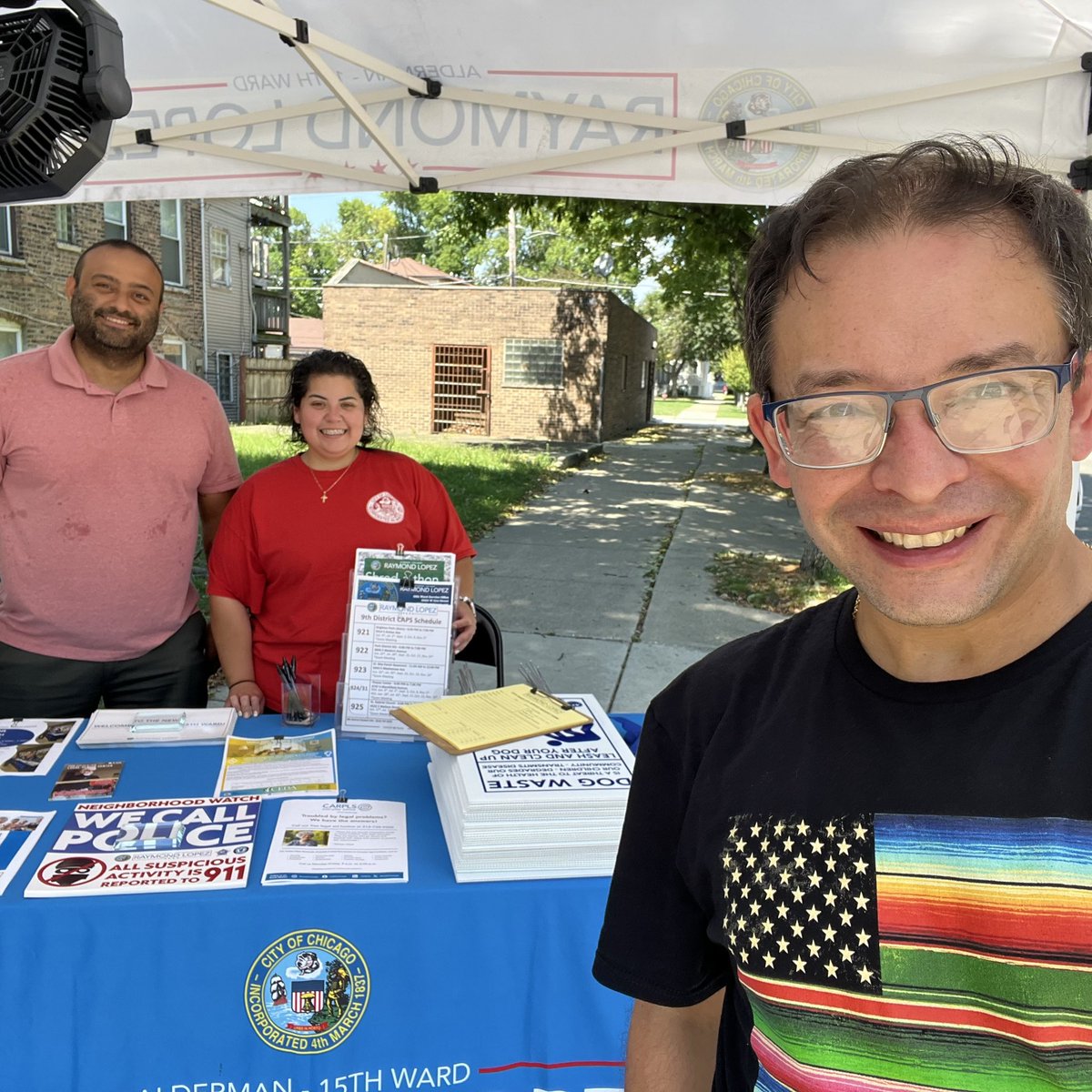RaymondALopez's tweet photo. Thank you to everyone that came out to visit us at the 45/Normal pop-up in the 15th Ward’s #Canaryville community!
See you in Brighton Park next week.
#ward15 #chi15 #thewardthatworks https://t.co/xEVvymUTzA