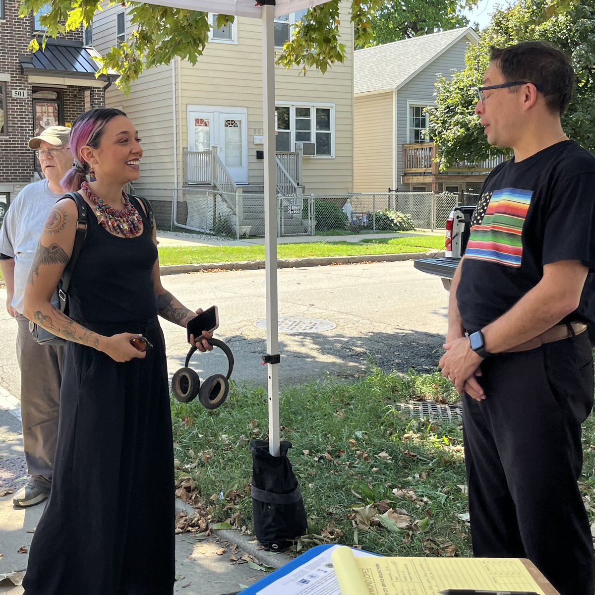 RaymondALopez's tweet photo. Thank you to everyone that came out to visit us at the 45/Normal pop-up in the 15th Ward’s #Canaryville community!
See you in Brighton Park next week.
#ward15 #chi15 #thewardthatworks https://t.co/xEVvymUTzA