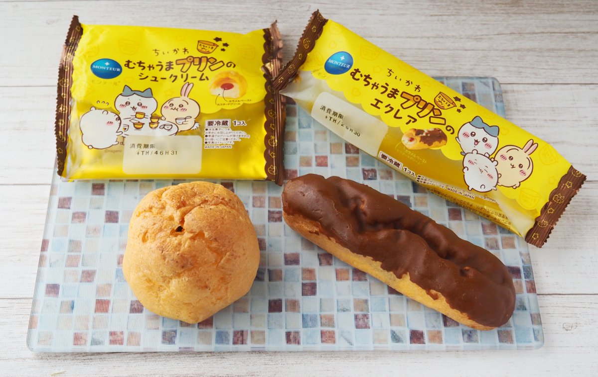 snow_frake's tweet photo. むちゃうまプリンのシュークリーム、むちゃうまプリンのエクレア【モンテール×ちいかわ】
https://t.co/HnyPmn2E1B

甘〜いプリンのようなカスタードクリームとほろ苦カラメルのペーストという組み合わせでプリンっぽいお味

クリームぎっしり感＋カラメル風チョコの甘さのエクレアがより好き https://t.co/LkyYRgs9St