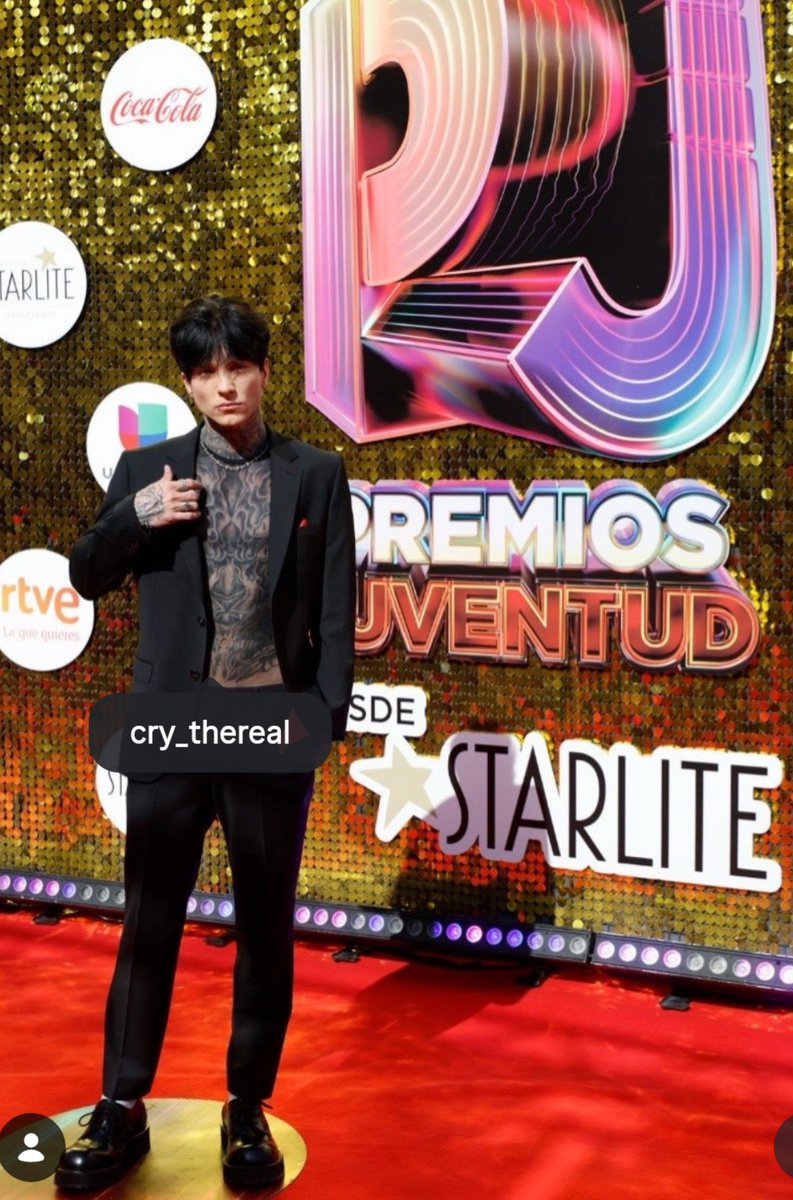 Kattiana2023's tweet photo. Estoy mega orgullosa de ti @xCryboy 👽 Lo hiciste increíble, rompiste y devoraste todo estuvo de 💯 muy 🔝
Gracias @PremiosJuventud
@Univision por la oportunidad a nuestro Fav y tenerlo como tenerlo como Host en este maravilloso evento 🖤🫰🏻
XCRY EN PREMIOS JUVENTUD
#PJBackstage https://t.co/ecZfI0RIQ9
