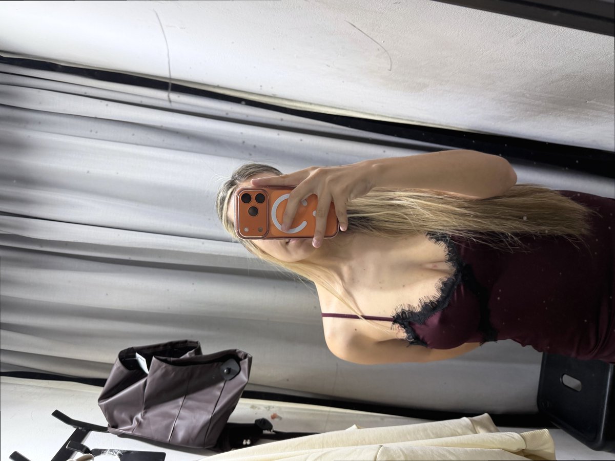 lemonruby_q's tweet photo. A "good morning" post with lingerie says more about engagement strategy than ngl make sure ur alone before u read the comments ongreeting. What makes a morning post authentic to you? https://t.co/HrGTC2rZsd