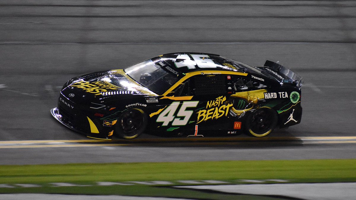 reddickfan4888's tweet photo. I miss the Beast unleashed schemes😭 https://t.co/YlHPEXadGQ