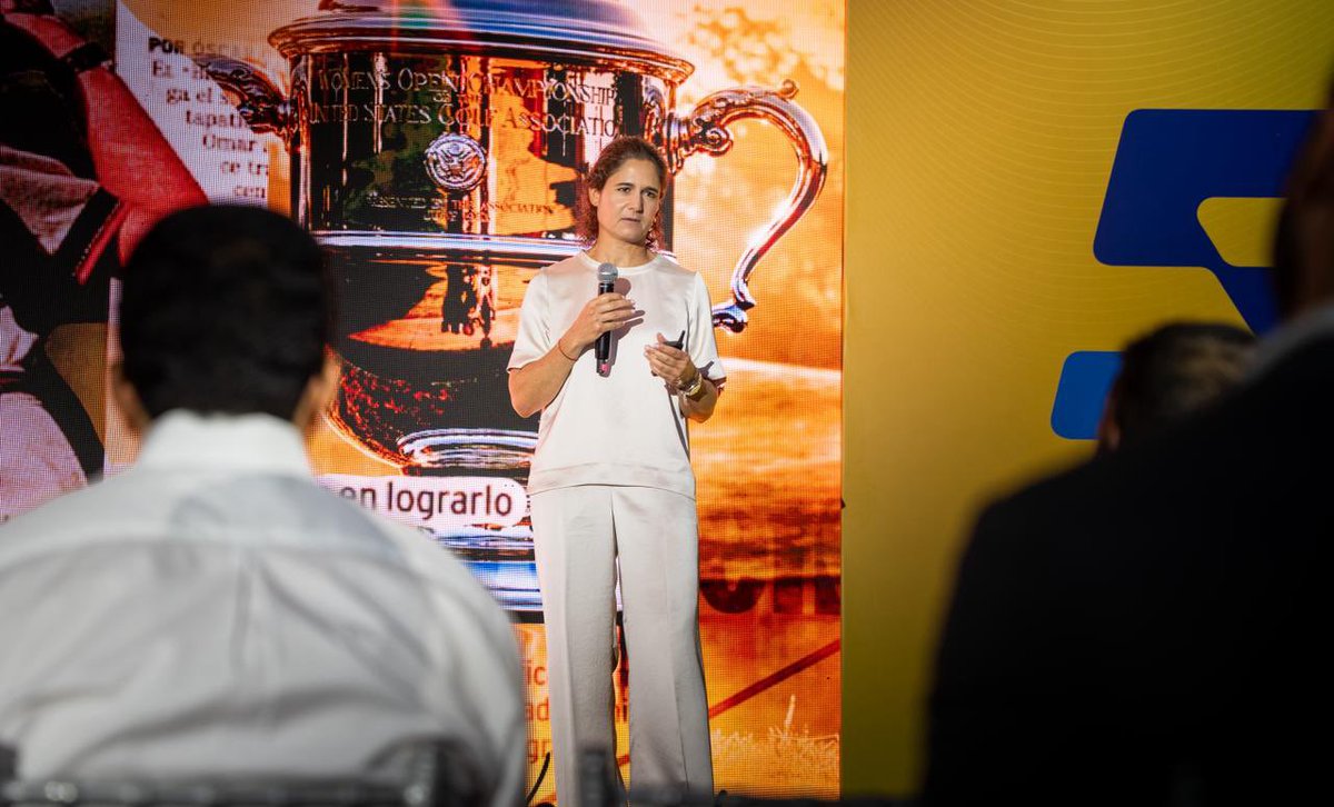 DavidColladoM's tweet photo. Rueda de prensa, conferencia y podcast.

Tres espacios diferentes para conocer una misma historia desde distintos ángulos y quedarnos con algo muy claro: los grandes resultados casi siempre tienen años de disciplina detrás.

#EmprendedoresConDC https://t.co/xJcyKAZEVP
