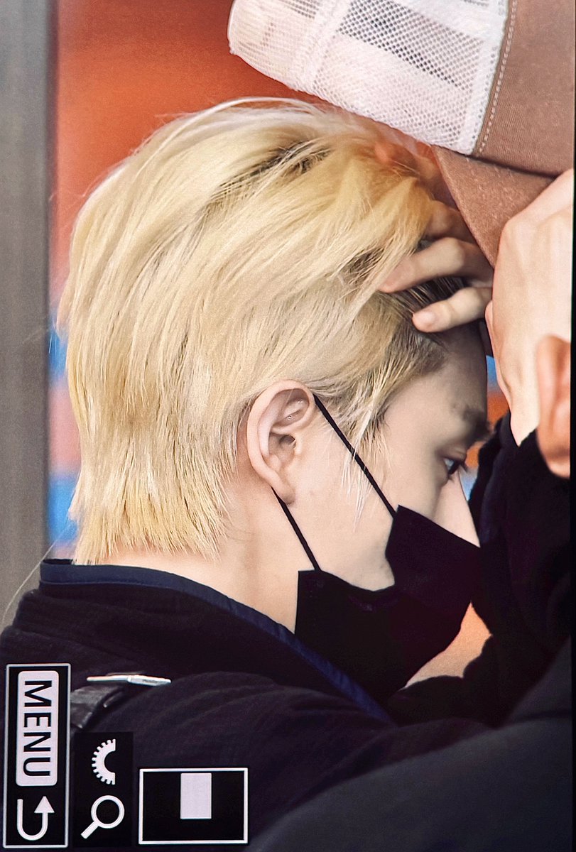 romxntica's tweet photo. 260904 김포공항 출국 프리뷰

 #엔하이픈 #ENHYPEN 
#제이크 #JAKE #심재윤 https://t.co/ARzuxsIBrD