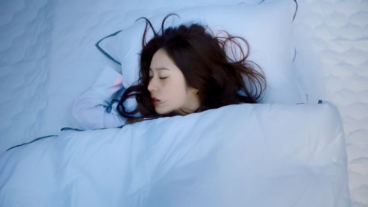 xvousm's tweet photo. tolong jangan bangunin gue, gue ga mau bangunnn 😴 https://t.co/kb92Cu6CEJ