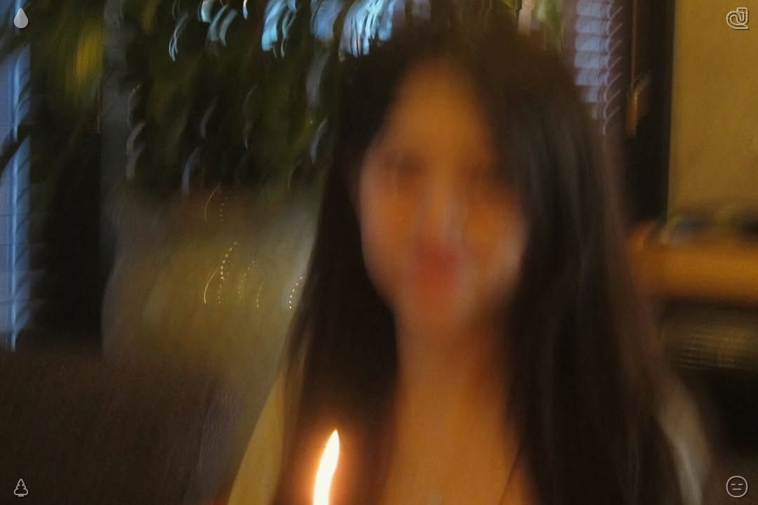 MMLD_harami's tweet photo. 🎩 At the film festival, Lila caught a few movies. Once Finn had gone, she lingered by her doorway, a soft smile playing on her face and a glow of joy warming her chest. Her fingers brushed her lips, savoring the lingering trace of his kiss, before she stepped back inside, ready https://t.co/SXhj67ESkO