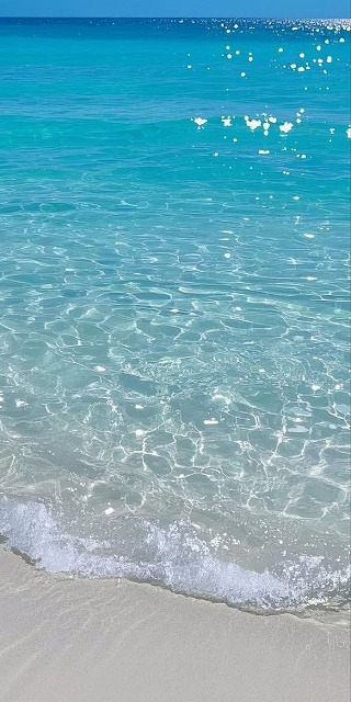 AutumnRadcebxu's tweet photo. 朝9時、金曜の空気。週末の自由を目前にして、仕事の疲れがどっと押し寄せてくる感覚がやっぱり嫌いじゃない https://t.co/Gn5XR3ReWd