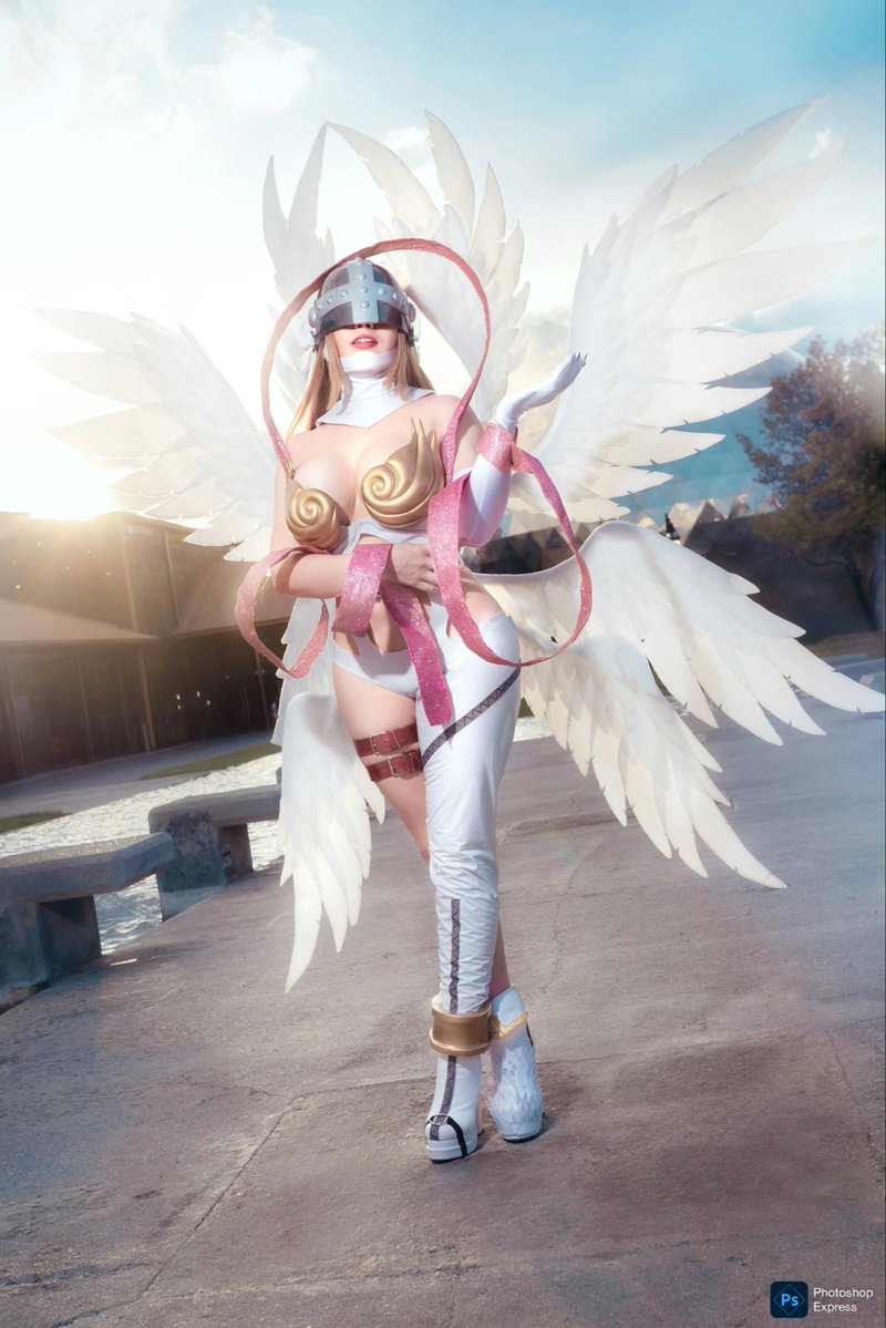 HannahCosplay's tweet photo. ¿Quién más creció viendo Digimon? 🤍✨

Angewomon 💗 https://t.co/zkK7DPlOsj