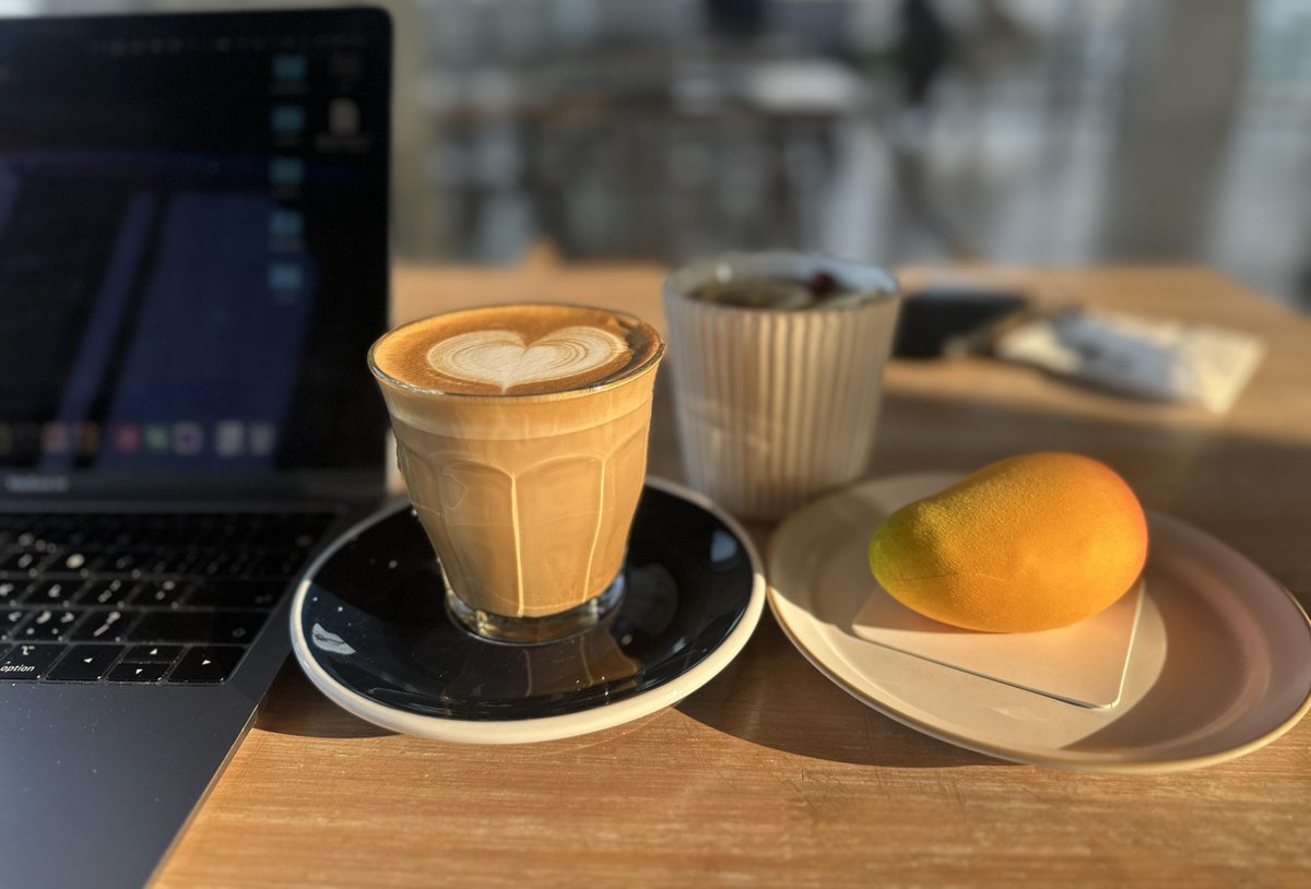 G4495941590's tweet photo. Just hit 'send' on that final report—deadline crushed, coffee still warm, and my weekend’s officially unlocked https://t.co/ZP3ZRfhiCE
