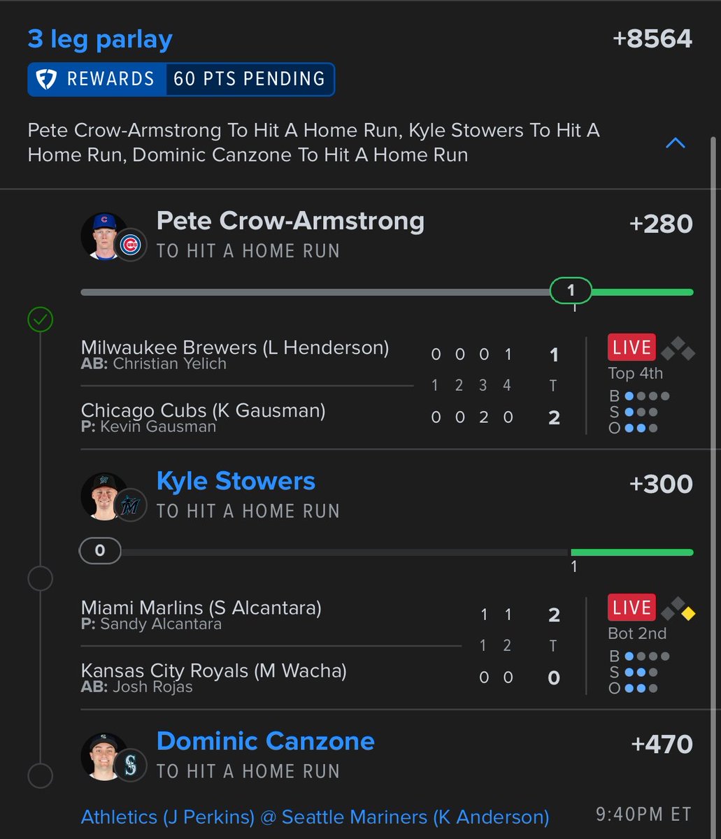 CashWChris's tweet photo. @MLBHR Let’s go KYLE https://t.co/53O5fADWVQ