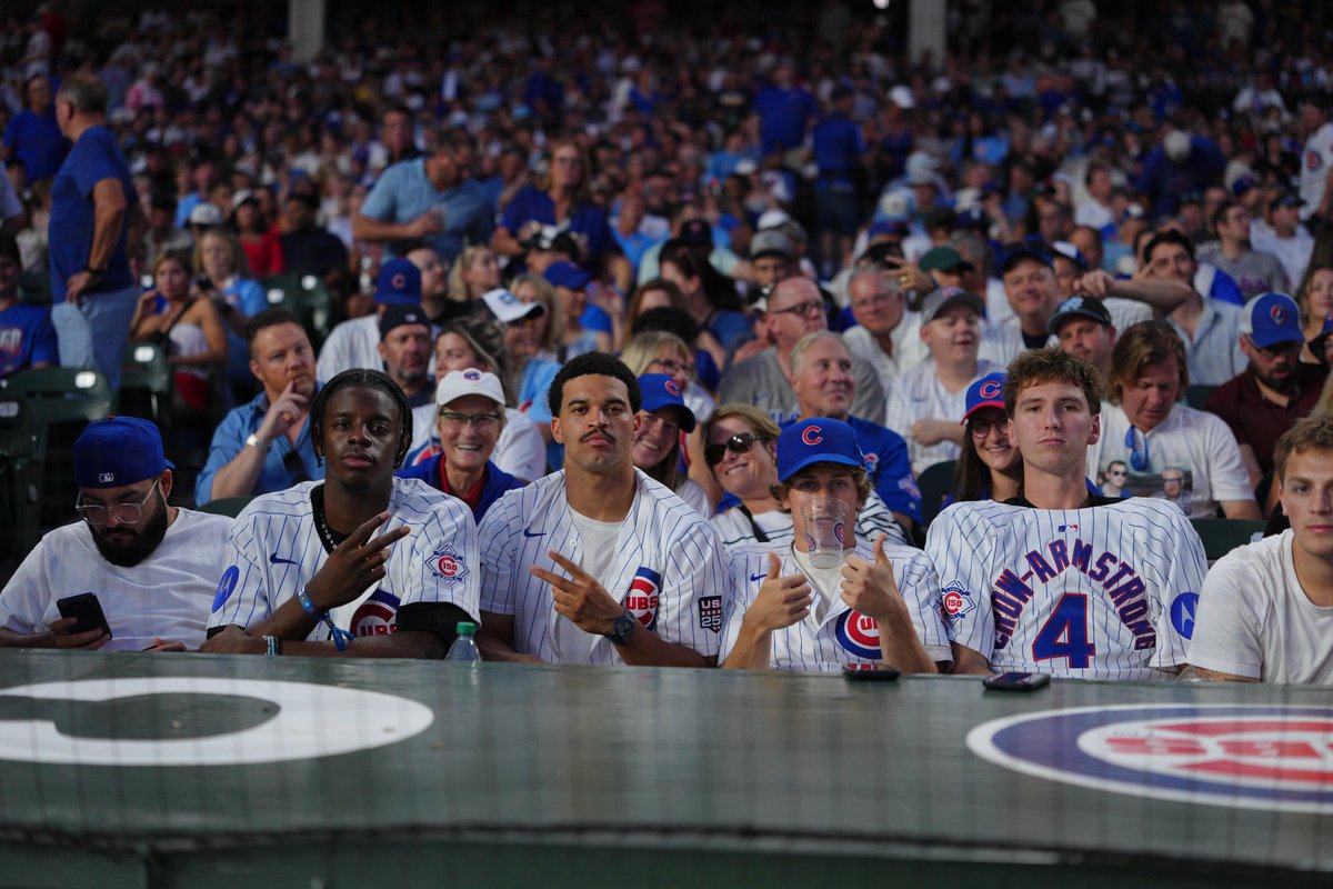 Cubs's tweet photo. Official meeting of the PCA fan club. 🤝 https://t.co/5ZBP2q2jMz