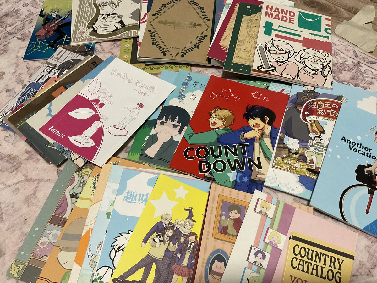 2chai4u's tweet photo. I finally have of ton of Araragi’s doujins from 2009-2019 …They feature Asakiku, Amepan, FRUK and even more ships…I’M GONNA CRY 🥹 https://t.co/rX11BVdeMY