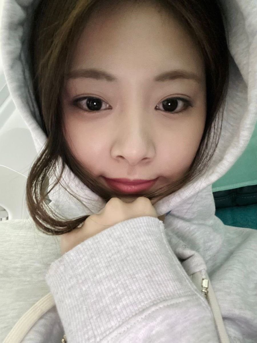 flywithtzuyu's tweet photo. TZUYU ON SPOTIFY 
SEPTEMBER 02

😉 Blink +44,054 
💃🏻 Run Away +28,430
🤿 DIVE IN +9,478 
🍼 Lazy Baby +4,091 
🦋 Fly +3,009 
😴 Losing Sleep +3,885 
💔 Heartbreak In Heaven +2,869 
❤️ One Love +2,346

Total daily gain: +98,162
#TZUYU #RunAway #abouTZU https://t.co/aU0gPkKsoO