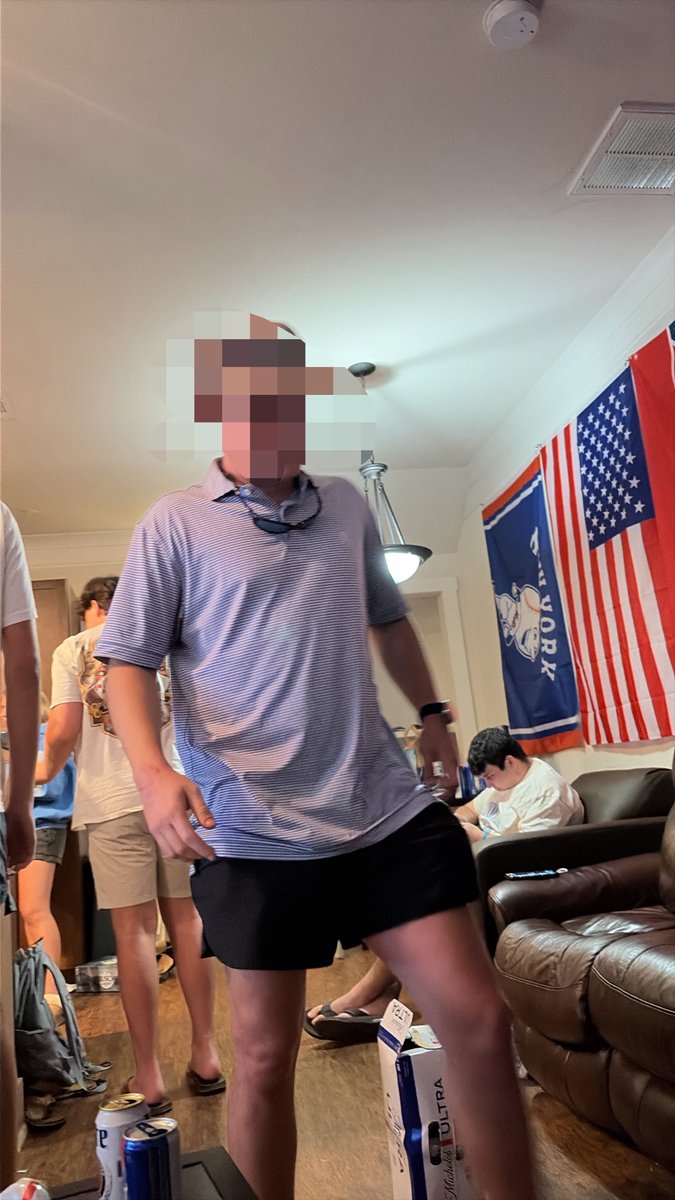 robby2faded's tweet photo. Great to be back crushing beers and ripping sack with my pledge brothers  @Randal2faded https://t.co/a8gqsdrMsg