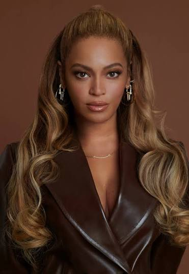 beyoncepress's tweet photo. "'Irreemplazable (Como La Flor) featuring Selena' is a momentous inclusion. Selena was one of the most celebrated Mexican American entertainers and was known as the "Queen of Tejano Music." Since her passing in 1995, her estate rarely grants use of her music. This resounding approval for Beyoncé from Selena Quintanilla's estate made it possible for this timely and meaningful duet. Two women from Texas. Two unmistakable and irreplaceable voices that broke down and continues to break down barriers.

Beyoncé revered Selena and remembers listening to her on the radio in Houston. She credits her for inspiring the recording of Irreemplazable, her Spanish EP released in 2007." —Parkwood.