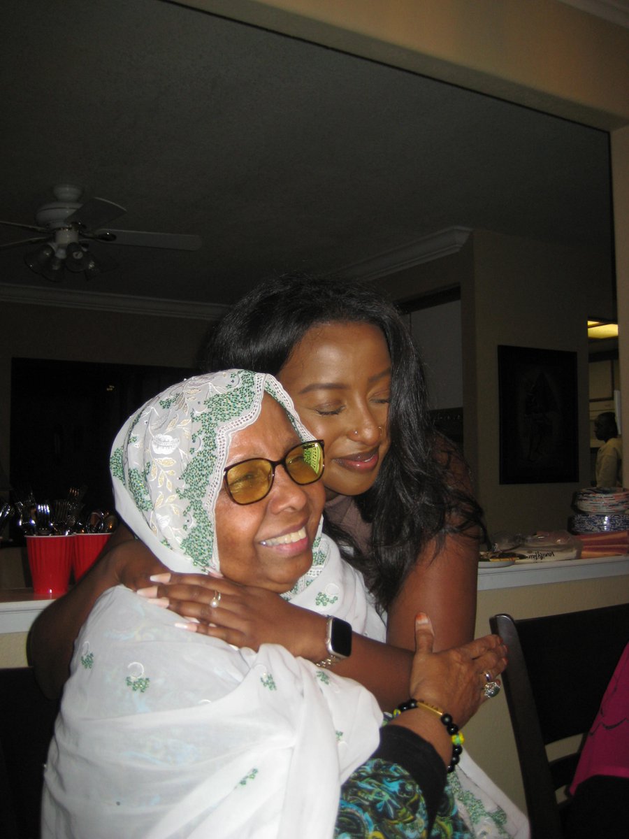 SutterHealth's tweet photo. Growing up, Warsan Ali often served as a bridge between her Somali immigrant family and the healthcare system, helping loved ones navigate a system where they didn’t always feel understood, seen or heard. 💙
 
Those experiences showed Ali how important a physician’s role can be in explaining, supporting and helping establish trust in medicine.
 
Now, Ali is beginning medical school at Charles R. Drew University of Medicine and Science as a Sutter Health Scholar, with a full scholarship helping her pursue that vision without the burden of medical school debt.
 
“I want people to feel listened to, seen and believed,” Ali said. “I want to be the kind of provider who makes patients feel like this is a collaborative effort.”
 
Read more about Ali’s journey and the Sutter Health Scholars Program: https://t.co/cUdfPYN2zf.