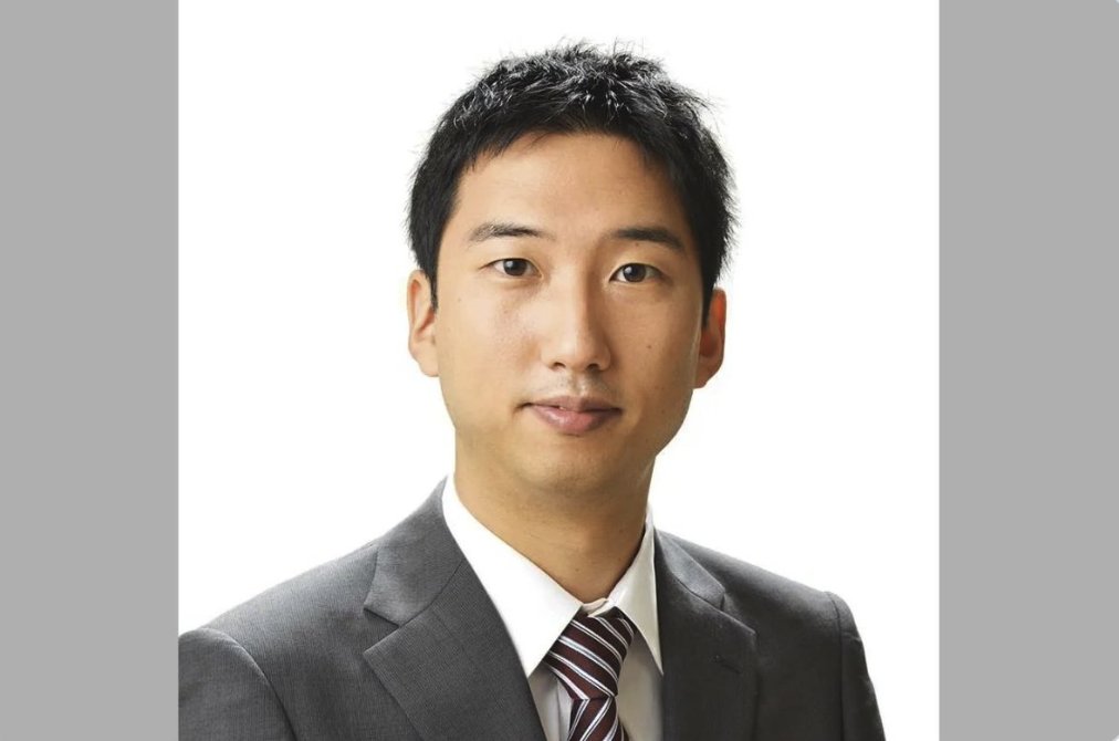 SamuraiShibaJP's tweet photo. 帰化歴を公開すべきだと思う人✋

共産党・羽鳥区議「サッカーは日本代表が勝っちゃうしで、残念」どこの国の政治家だよ。国会議員の国籍を開示すべき https://t.co/73OgRpCkuL
