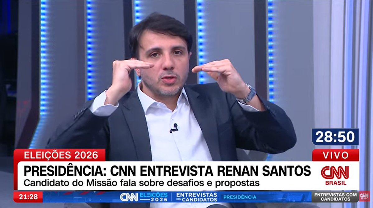 CupertinoRafa's tweet photo. O @RenanSantosMBL está mostrando para o Brasil o que ele sempre falou no Análises Renais. Respostas objetivas e propostas com esclarecimentos reais. Agora mesmo ele está falando sobre gastos das contas públicas. 

Gênio. https://t.co/CWRAeUvg7r