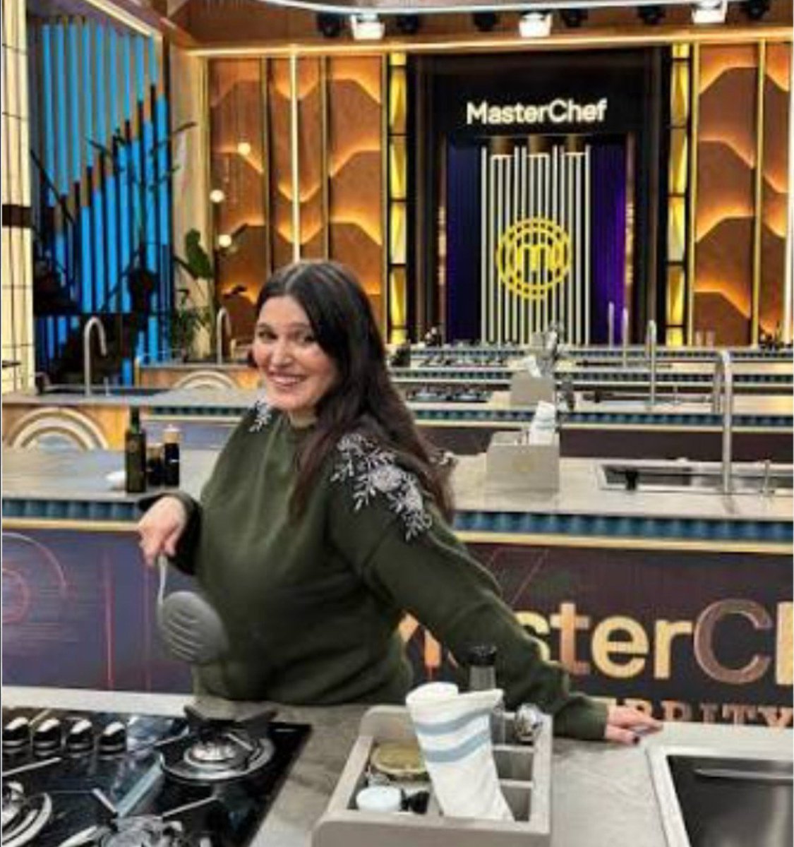 amarait123's tweet photo. Podemos hacer campaña para que Caro Trippar entre a MasterChef? 

Estoy viendo su último video donde cuenta que es su sueño, creo que ella sería una gran participante 👩🏼‍🍳 vería el programa solo por ella 🙏🏼 https://t.co/qziIt2BG8a