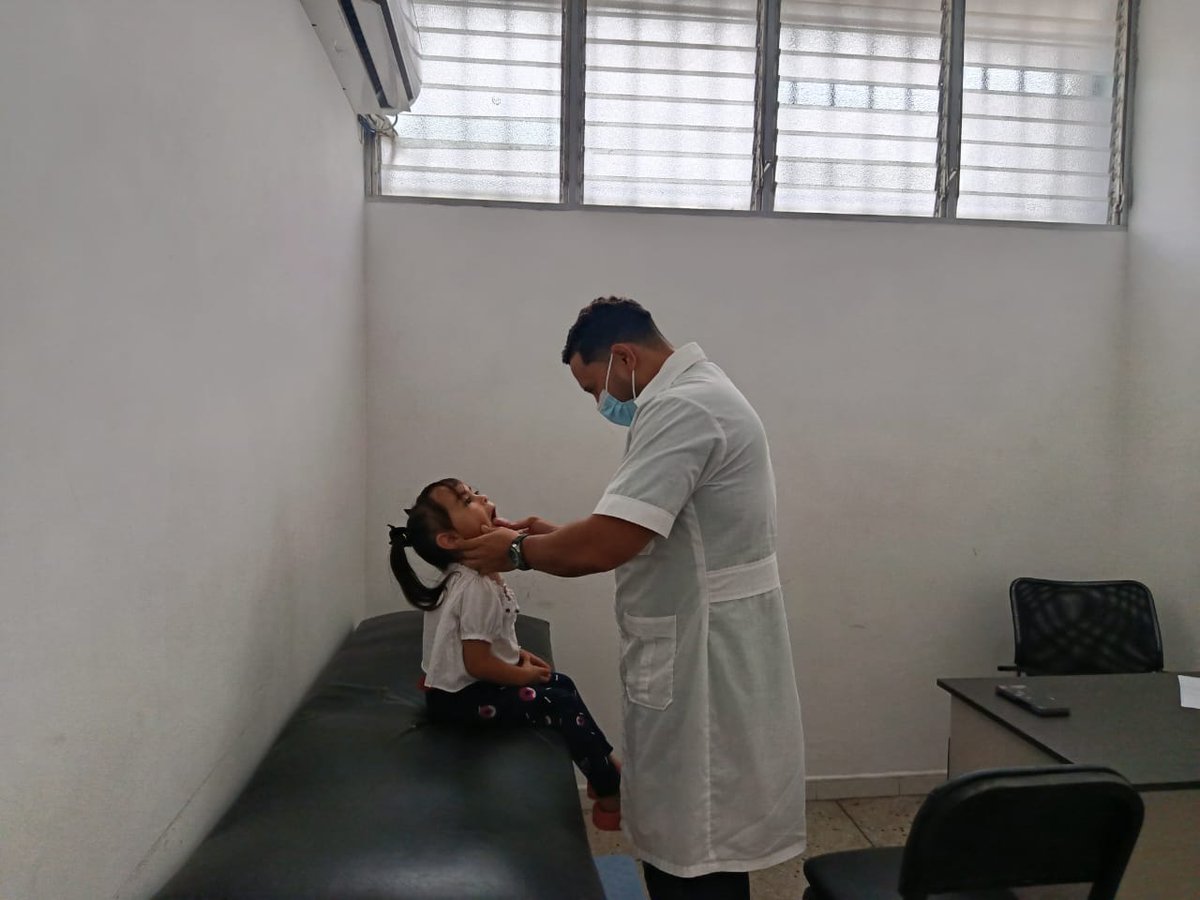 cubacooperaven's tweet photo. 📍 ¡Salud que abraza a Trujillo! Desde el sector Tres Esquinas con las consultas del Dr. Gabriel Mustelier, hasta la comunidad de Mesa de Gallardo con el seguimiento de presión arterial del Dr. Frank Olivera. ¡Nuestros médicos garantizan bienestar y prevención casa a casa! https://t.co/bSD9hwEgRk