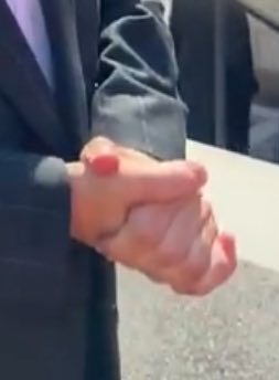 inevitableclips's tweet photo. @BRICSinfo lmfao they really cannot help it with the hands thing huh https://t.co/sfPMOtlgEE