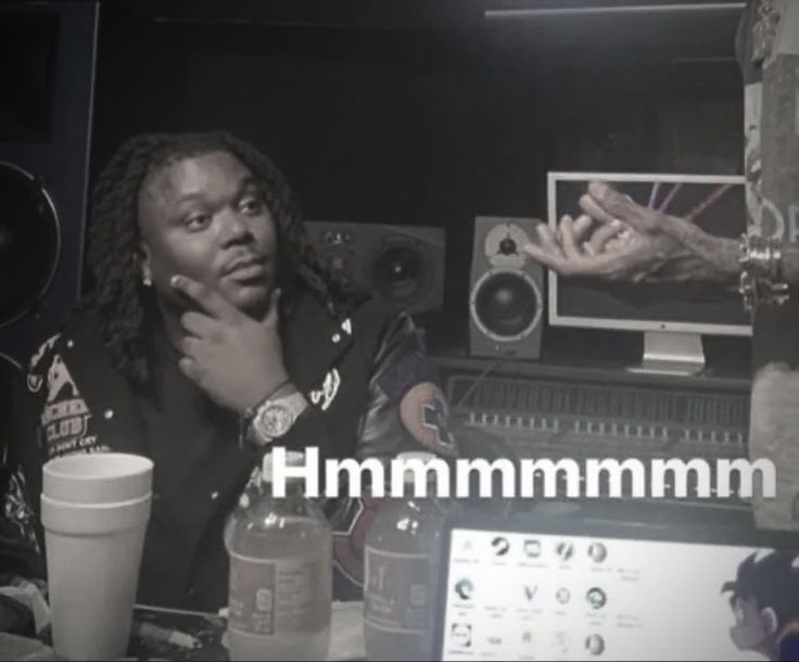 notangiiee000's tweet photo. when he ask where tf his pills went https://t.co/e4pKkFAuvq