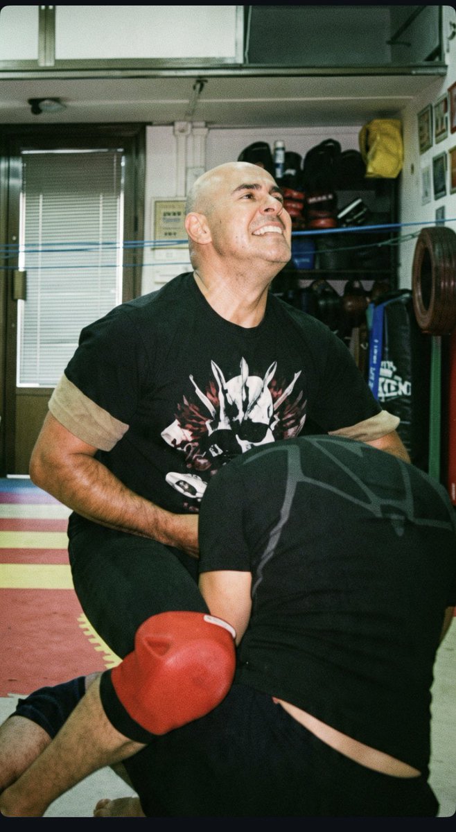 BousoManuel's tweet photo. 🎙️LUCHA 💫 https://t.co/em5pZEt3qg
