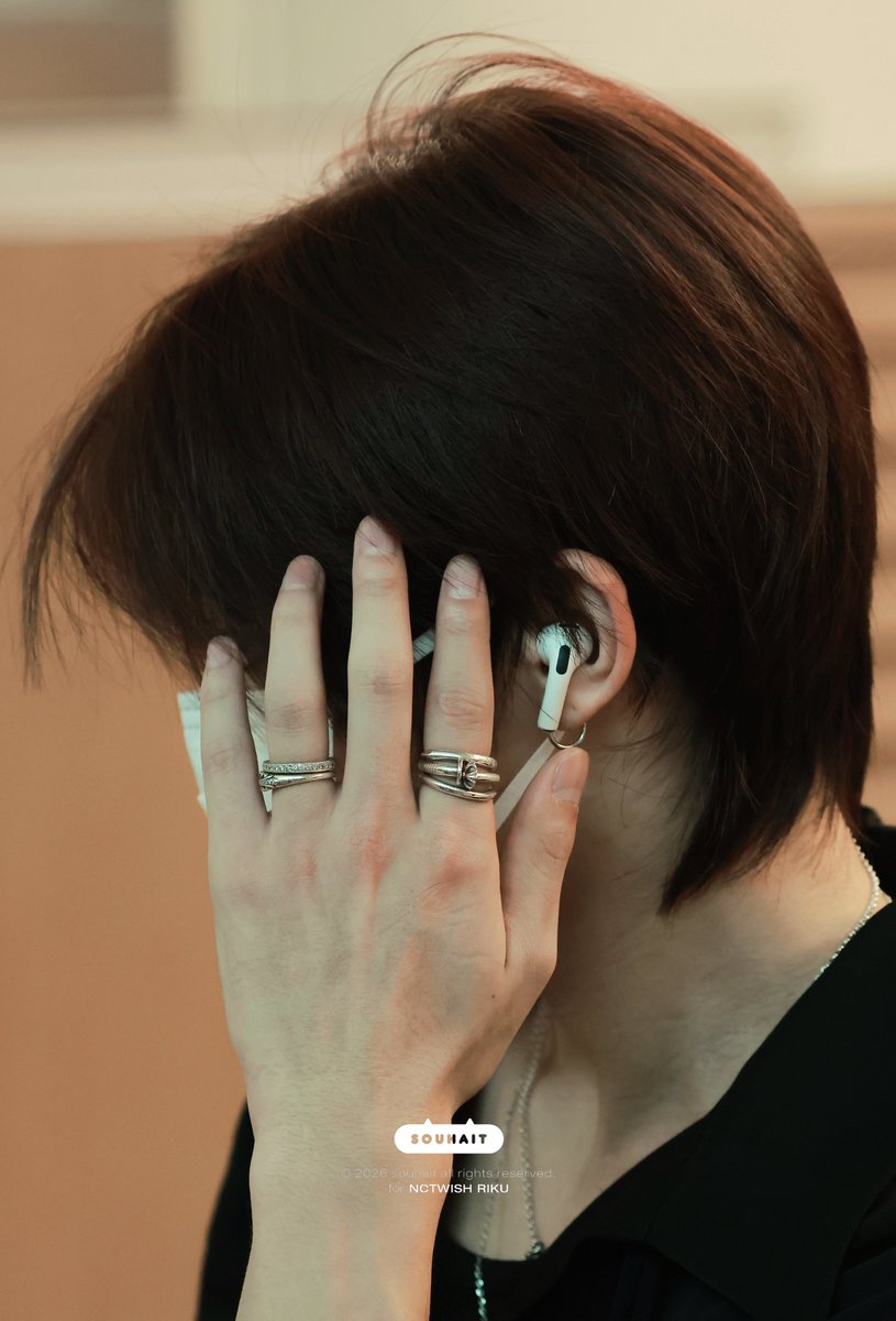 souhait0628's tweet photo. 260904 ICN

제가 바로 이구역 유명한 손친자...🥺

#리쿠 #リク #RIKU #NCTWISH #엔시티위시 https://t.co/e1lTTz88AE