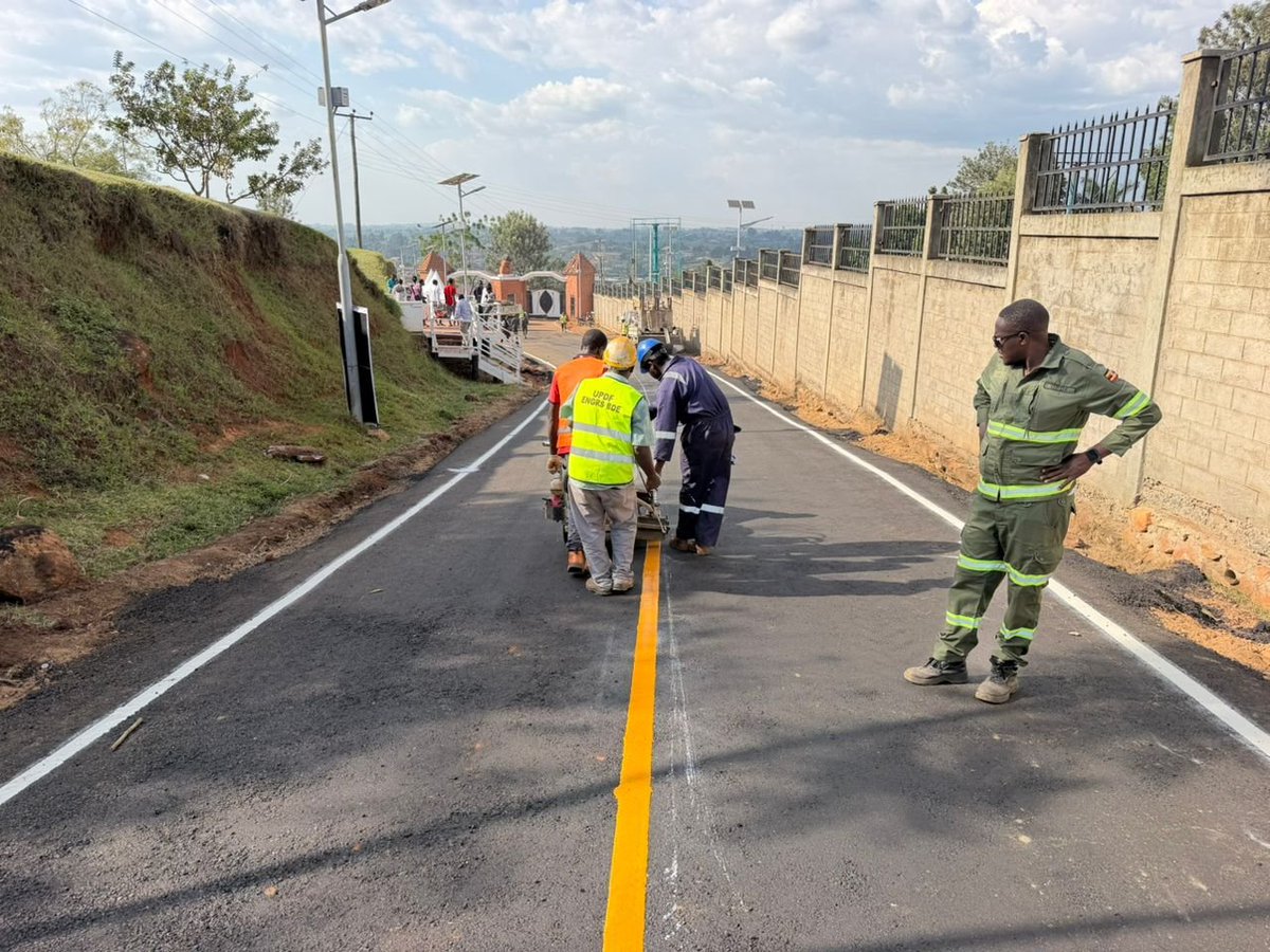 mkainerugaba's tweet photo. New Mbuya! The most developed part of Kampala. https://t.co/OIzJwhWBA5