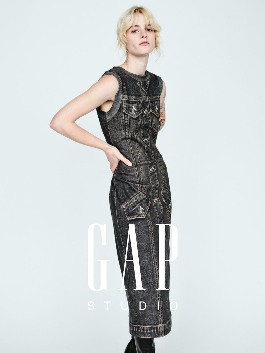 Gap_JP's tweet photo. THE FALL CAPSULE. From GapStudio. 本日発売。 ​
アメリカンワークウェアをモダンに。​
デニムとツイルを、こだわりのフォルムと仕立てでエレベート。​

詳しくはこちら：https://t.co/OSl2lAAnW1 https://t.co/JABTZndzoe