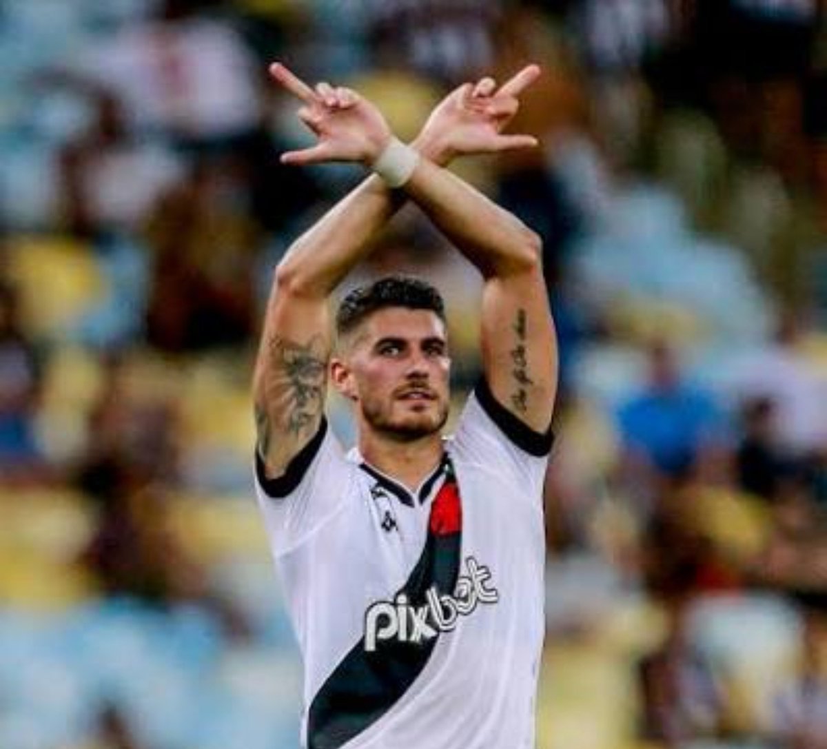 Gomez_Cambista_'s tweet photo. 4 times, 4 torcidas da mesma união estando na semifinal da Copa do Brasil

A União DPA carrega o Brasil nas costas https://t.co/dG70rG7vVU