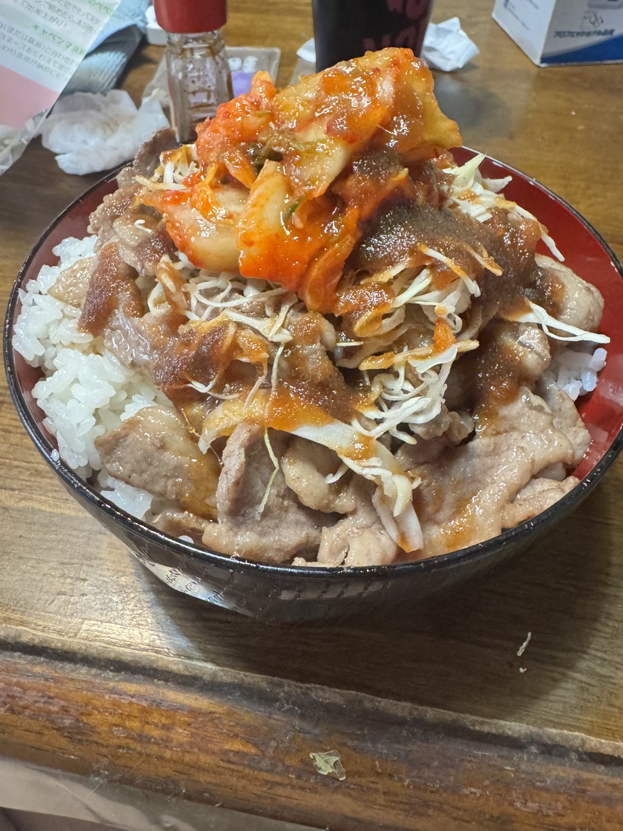 red_verserk's tweet photo. 今日のお昼ご飯はジンギスカン丼！

TKさん今年も美味しいラム肉ありがとうございました❣️🥳
@space_lone https://t.co/cWikjwW8Qz
