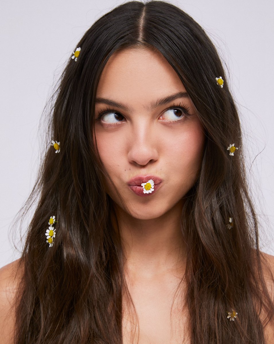 JumpTrailers's tweet photo. 4K | Olivia Rodrigo for Rolling Stone. https://t.co/nNWqI8fjjY
