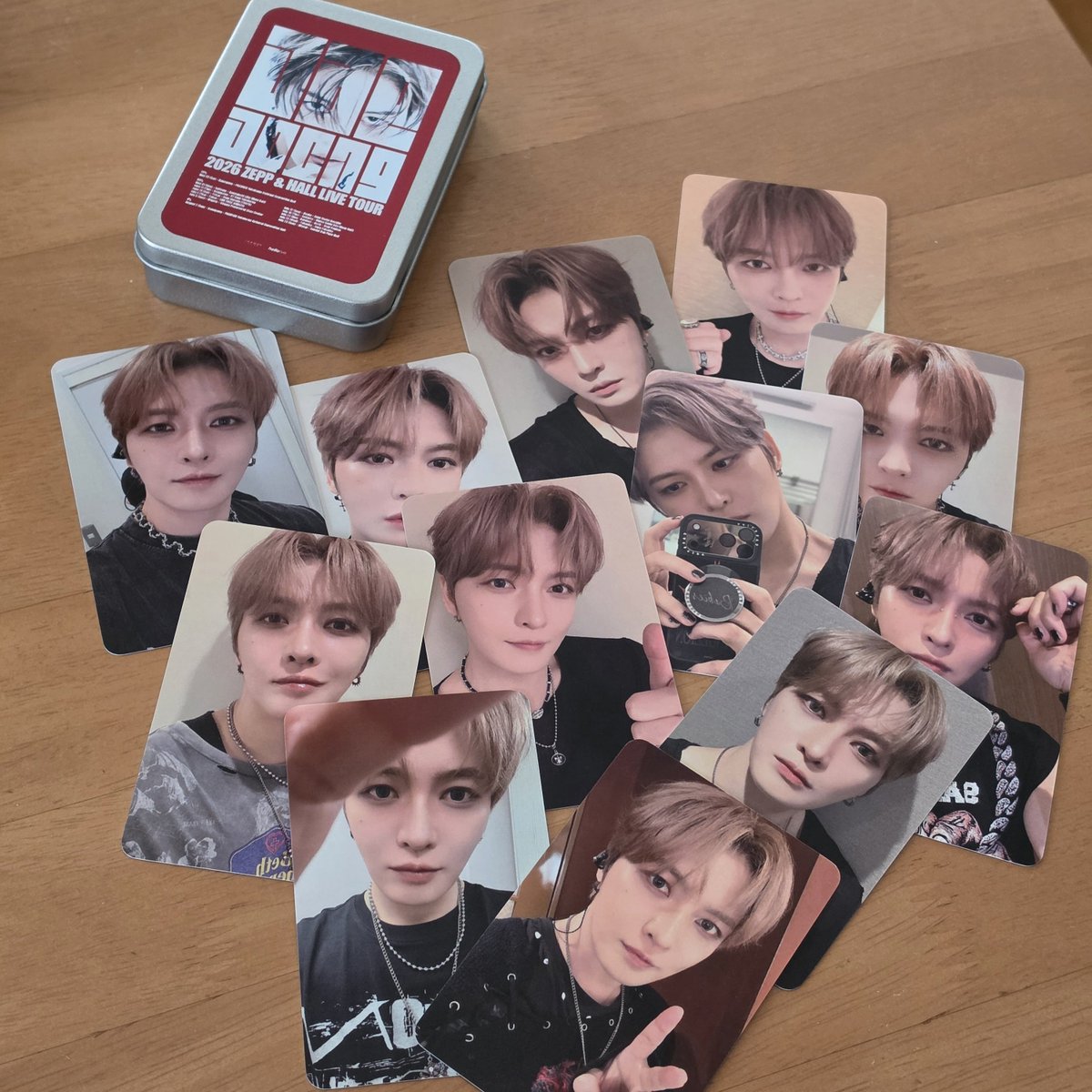 JJmamJJ's tweet photo. うわっ😭届いた！
心配りを感じる😭
ネタバレしちゃうかな？🙏
缶BOX好きな私😍ヒンジ缶なんて もう最高だし💘私自分で企画した？って思うほど ドンピシャ🤭
#ジェジュン
#Zepp_Hall_Live_Tour https://t.co/bS2Id69uur