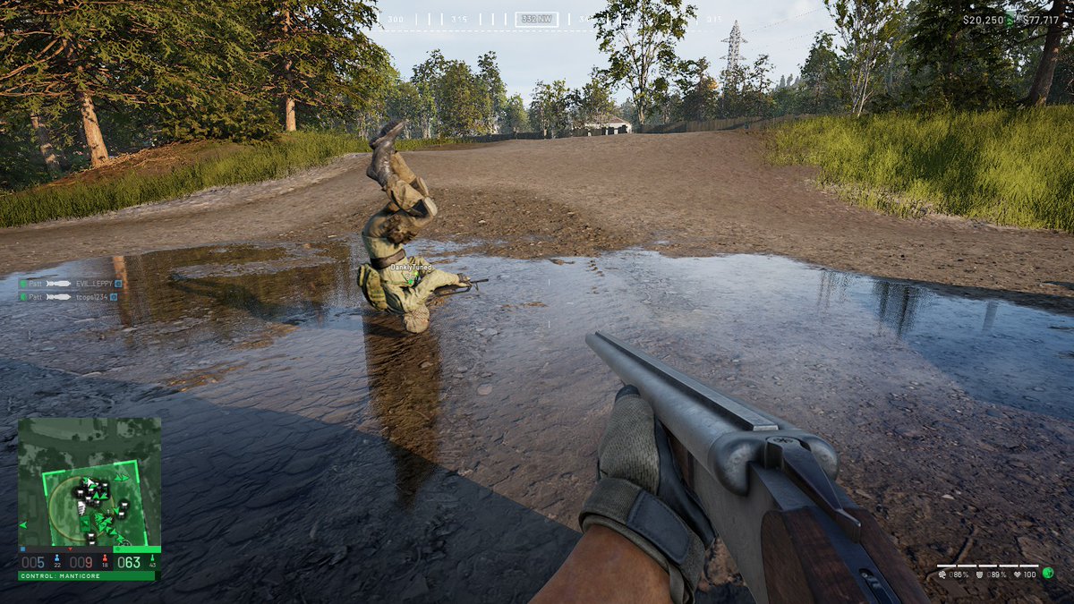 AH_Evangylene's tweet photo. Met an australian in the #wardogs playtest. https://t.co/sgL0sBxNQ3