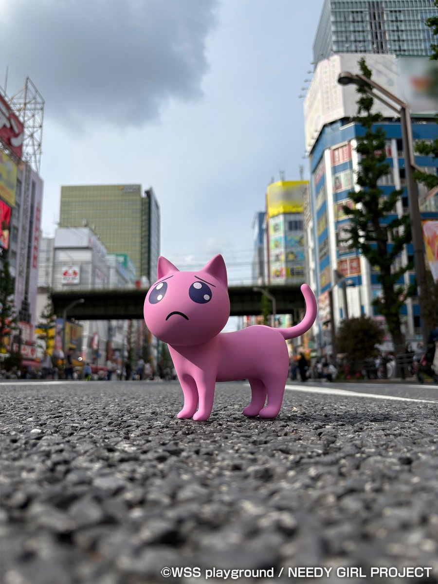 medicos_et_02's tweet photo. 【「ぴえん猫」がソフビになってご予約受付中✨】

アニメ「NEEDY GIRL OVERDOSE」
「ぴえん猫」ソフビフィギュア

3,960円(税込)にて！
https://t.co/xAO0Q8v8sg

前から見ても後ろから見ても、シルエットも可愛らしく立体化！
お外に連れ出して、あなただけのぴえん猫との思い出を…✨

お見逃しなく！

#ニディガ