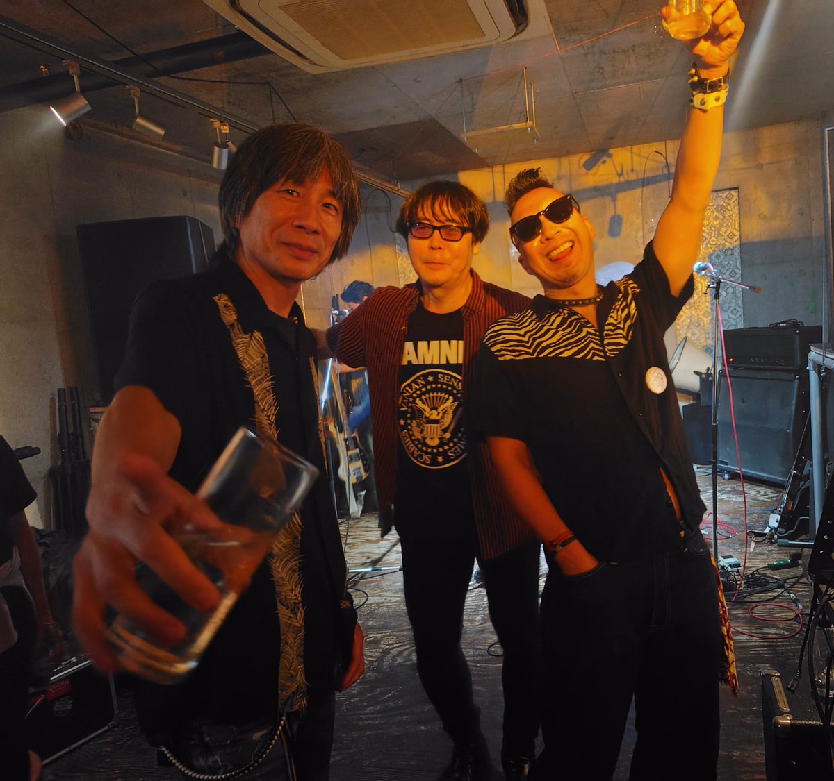 funny_furniture's tweet photo. EX REVERSION、明日は名古屋 鶴舞 DAYTRIP に出演します！
関東圏から出るのは久しぶり。楽しみだな。
出演者さんは皆さん初めまして。仲良くなれるといいな。
お会いできる皆様、よろしくお願いします！！ https://t.co/diSrhNCnma