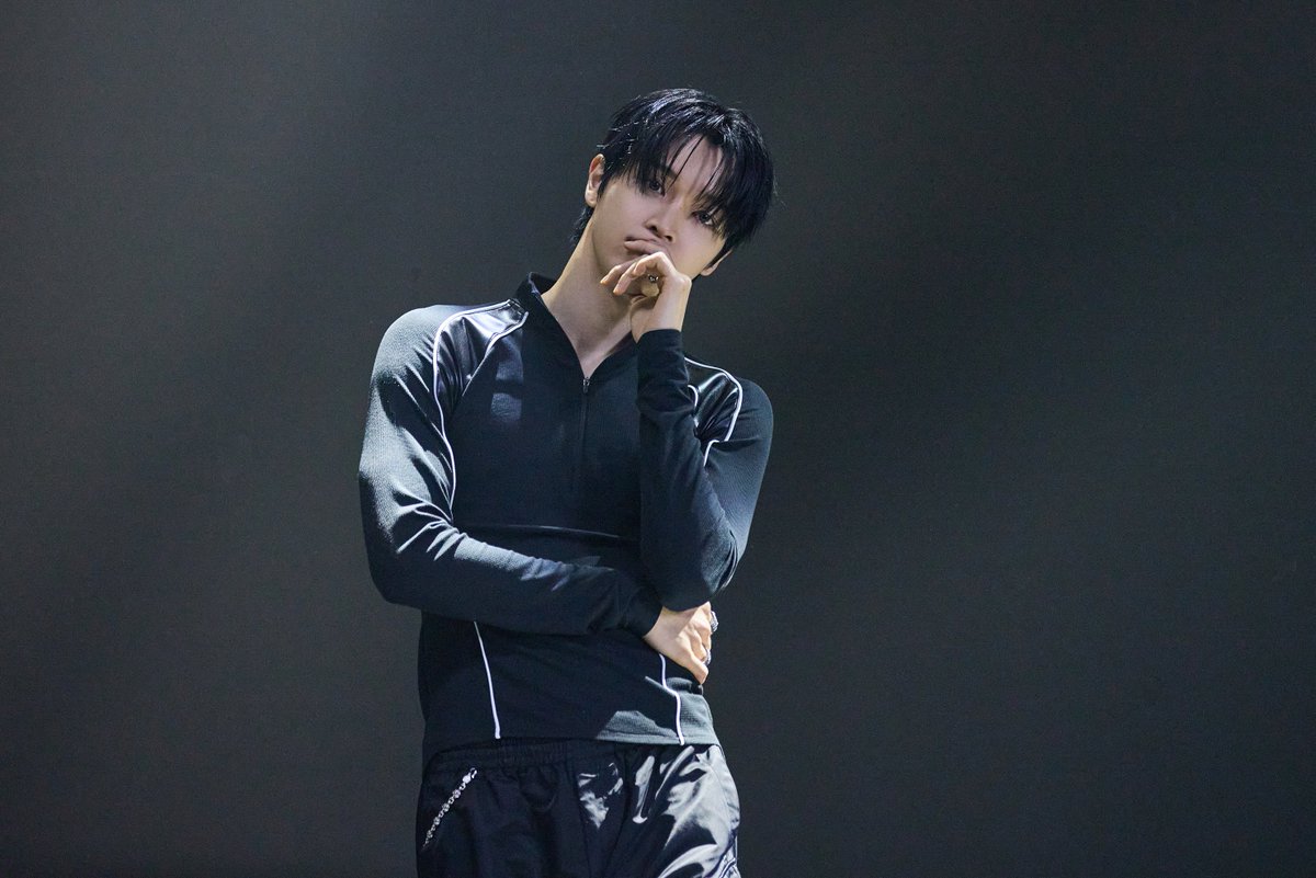 RIIZE_official's tweet photo. ‘데뷔 3주년’ 끈끈해진 라이즈, “생각보다 더 무대를 사랑하는 우리” [일문일답]
“쉽게 만족하거나 익숙함에 머무르지 않을 것, 계속 더 잘해내리라 믿는다”

https://t.co/eRSYaHKK2O

#RIIZE #라이즈
#RISEandREALIZE
#RIIZE_3rdAnniversary https://t.co/Ieu1vYq3P2