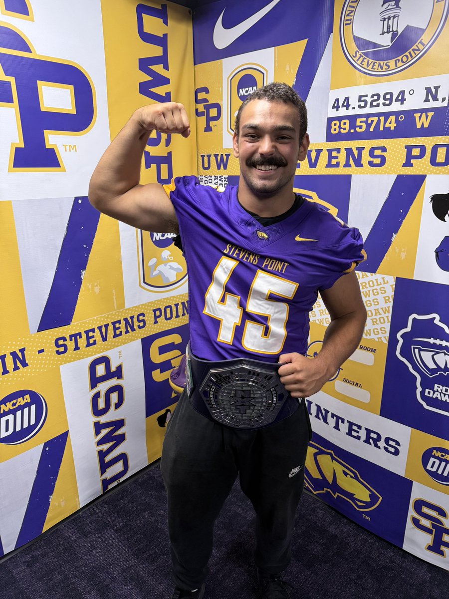 UWSPFootball's tweet photo. Your Scout Team Players of the Week 💪

Lightweight Player of the Week:
Hunter Holz (Wauwatosa West)

Heavyweight Player of Week:
Peyton Lemberger (Fox Valley Lutheran)

#AboveTheLine | #DawgDNA🧬 https://t.co/A7DdmaYKKL
