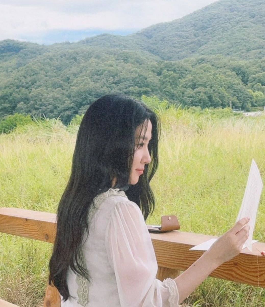 eun_binii94's tweet photo. #박은빈
260904 빈스타 https://t.co/l3pATfkaYJ