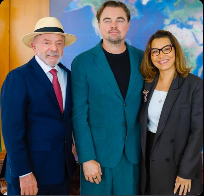 NOimpopulares's tweet photo. Lula e Janja recebem Leonardo DiCaprio no Alvorada, e o astro sai lisonjeado com a “abundância” da receptividade.
#Lula #DiCaprio #Alvorada #Brasil https://t.co/yMnygLNZow