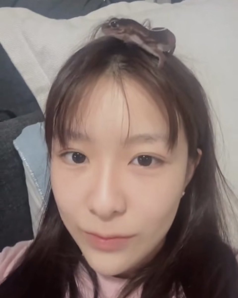 chyepark97's tweet photo. เข้าใจแล้วว่าทำไมคู่นี้ถึงเป็นคู่จิ้นกัน 55555 https://t.co/hrgrhMyAkh