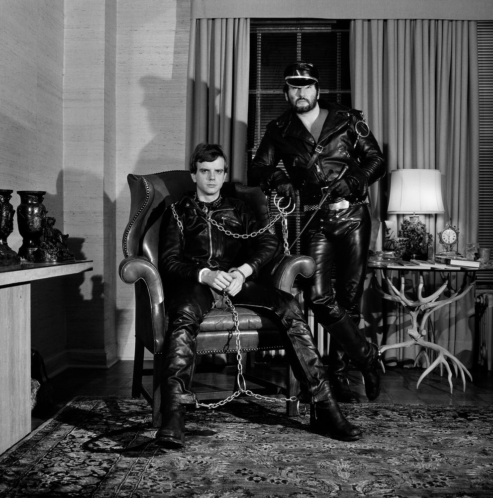leathercowboyy's tweet photo. Robert Mapplethorpe, 1979
two of the best photos ever taken https://t.co/YmrRC6aQBM
