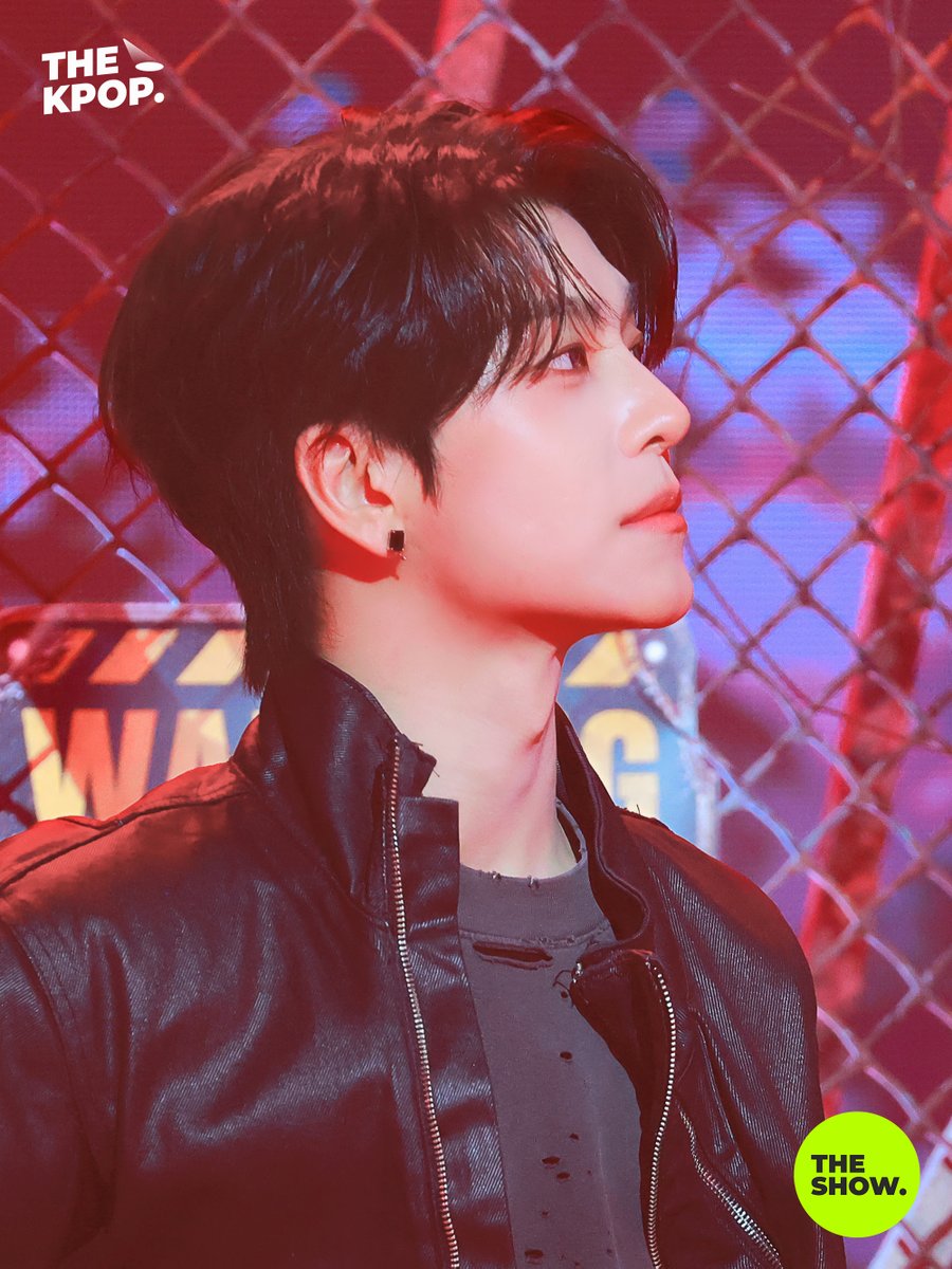 THEKPOP's tweet photo. [BEHIND PHOTO] THE SHOW. Ep.398 #ALPHADRIVEONE #ALD1 #알파드라이브원 #THESHOW #THEKPOP https://t.co/Lieekb0YYz