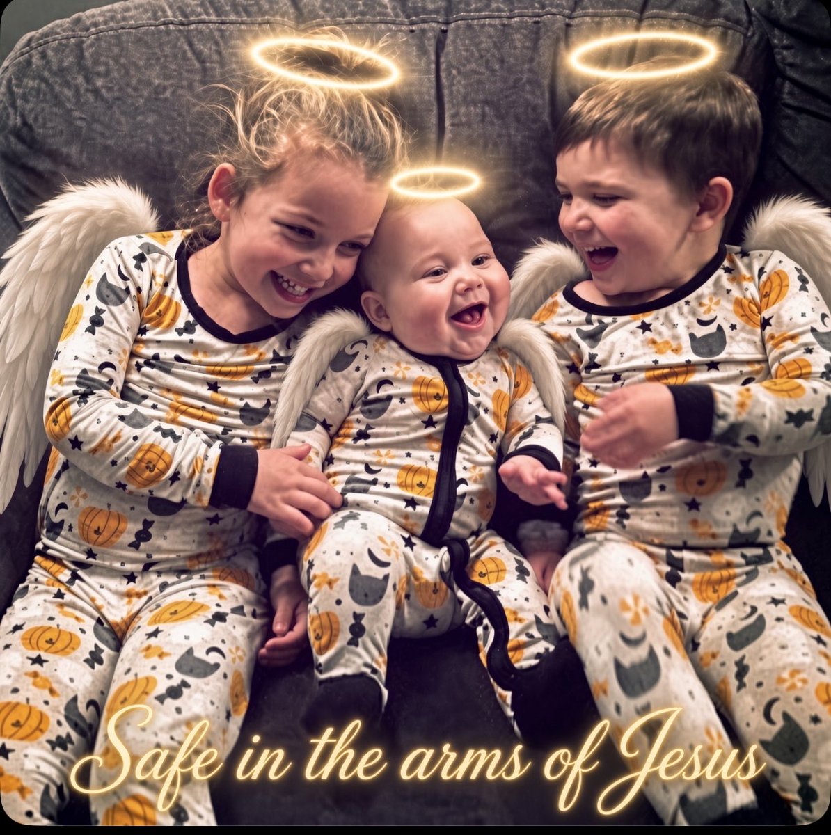 AngelinaReagan7's tweet photo. The only way I can deal with this tragedy is knowing they are SAFE IN THE HANDS OF JESUS. 🥺 https://t.co/36LoyfrjOC